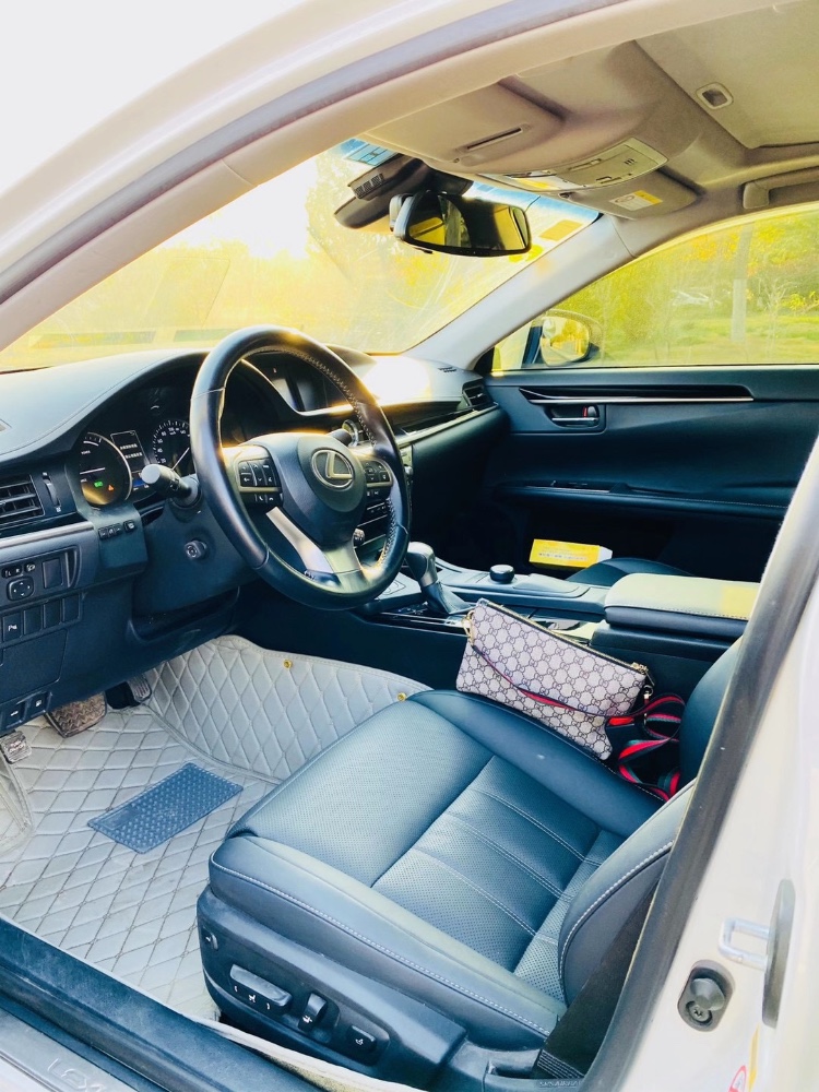 聊城16年雷克萨斯ES3