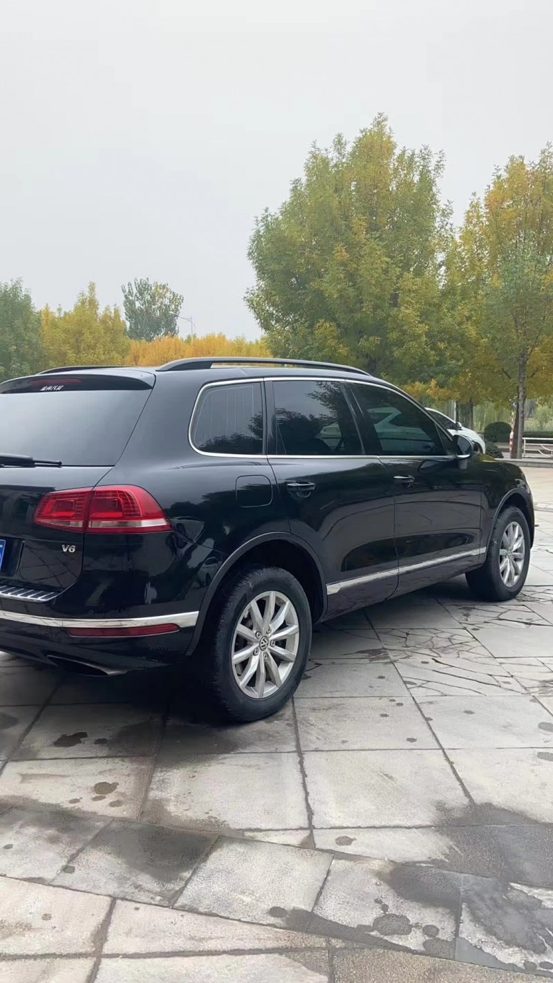 北京17年大众途锐1