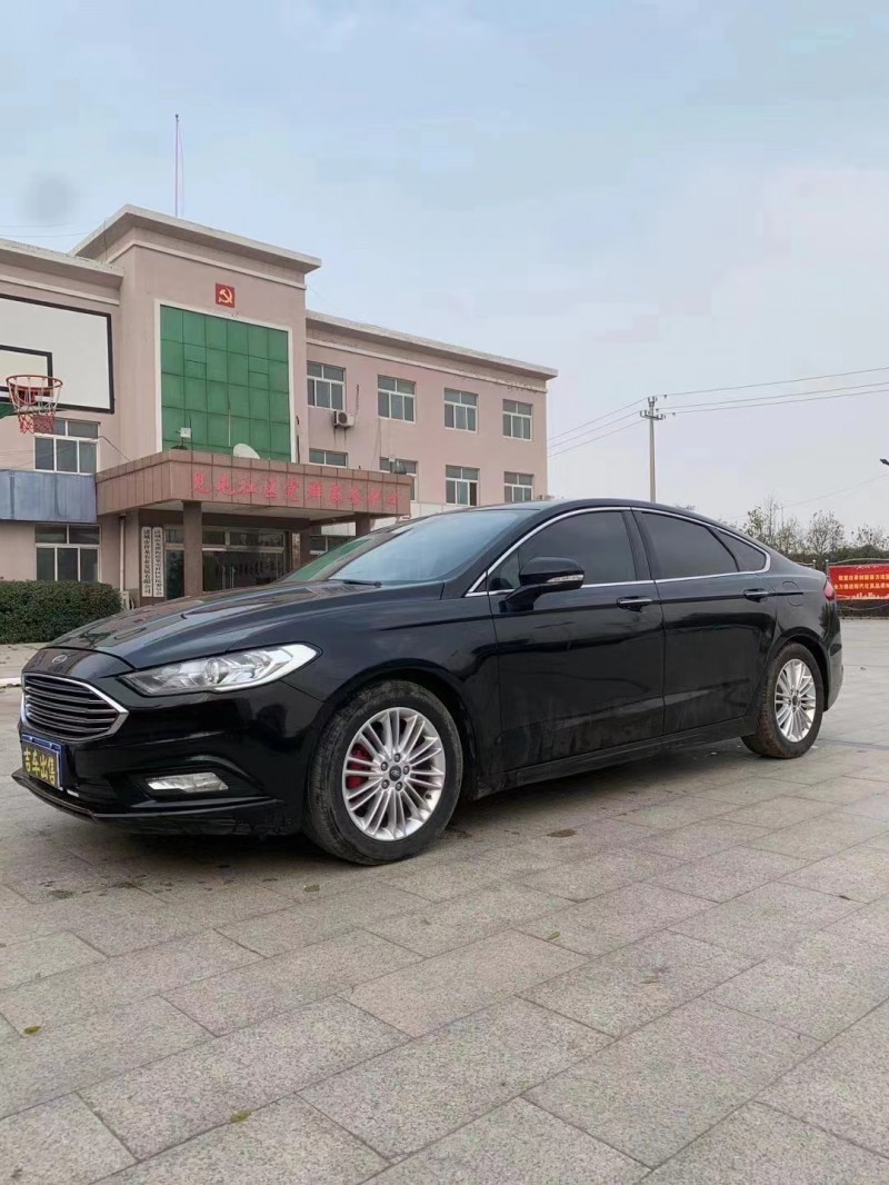 青岛17年福特蒙迪欧3