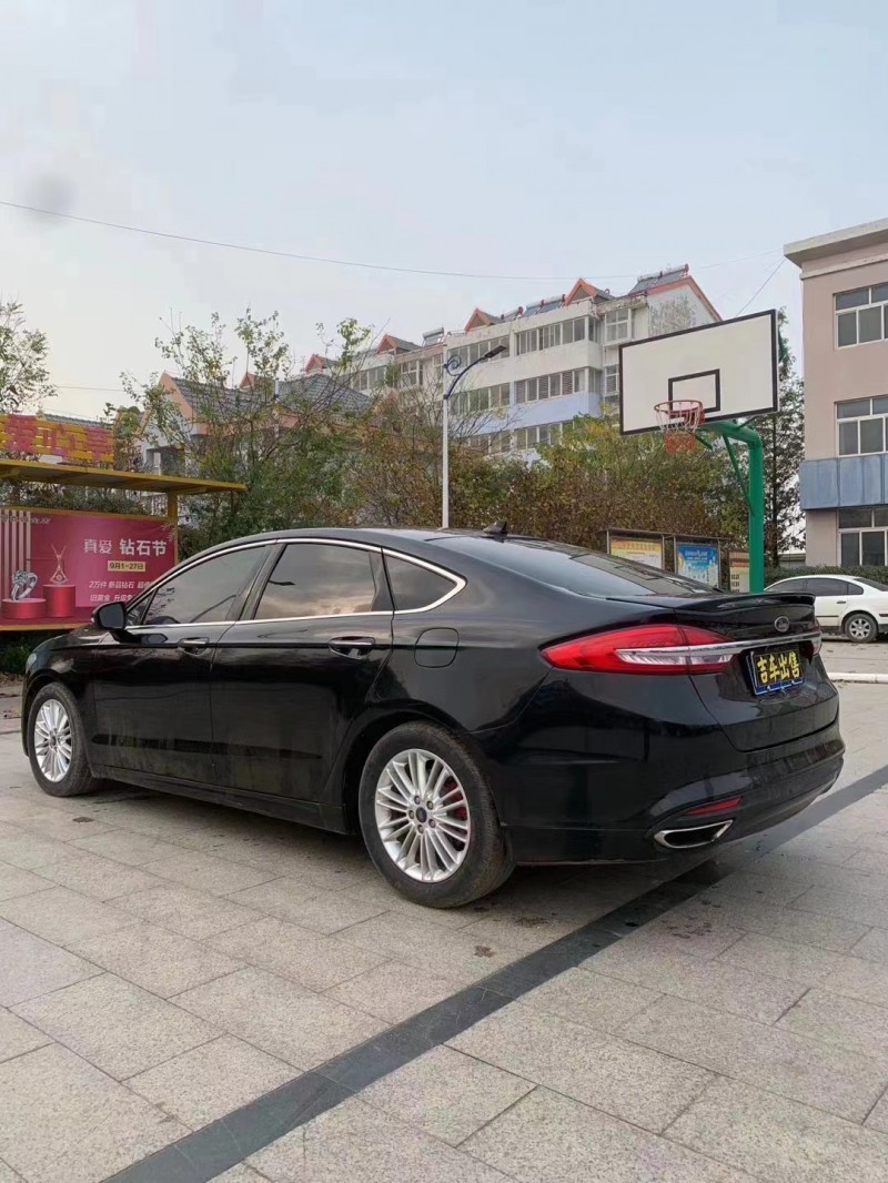 青岛17年福特蒙迪欧5