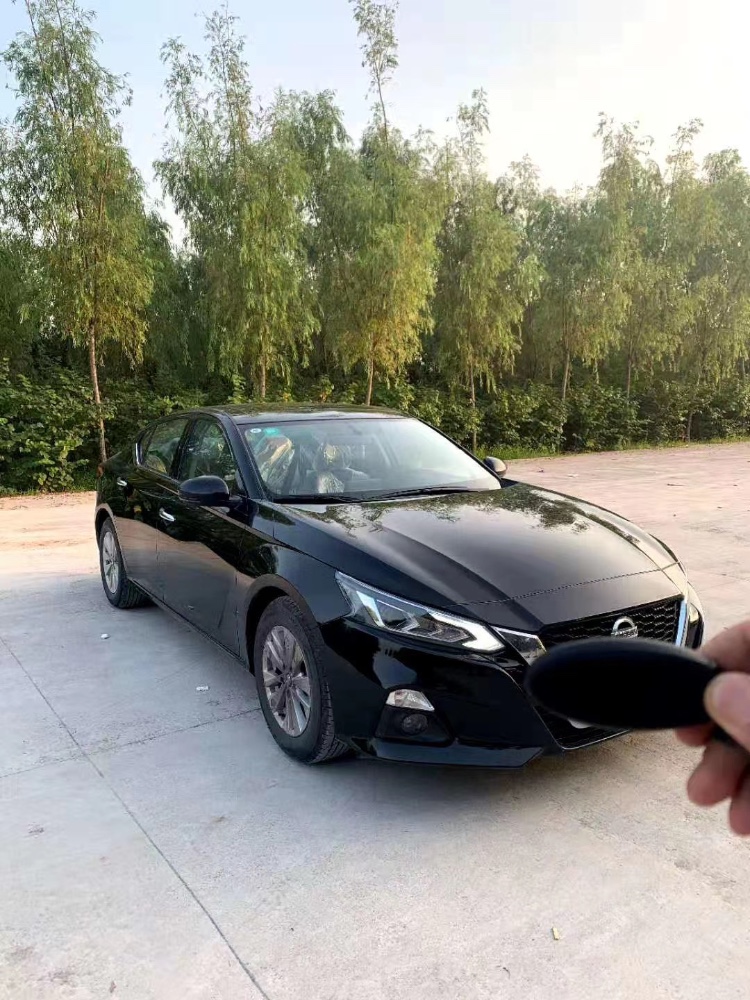 大同20年日產天籟7