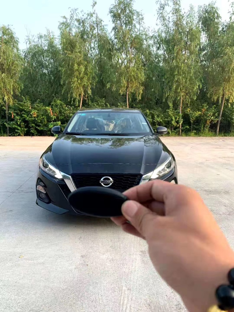 大同20年日產天籟1