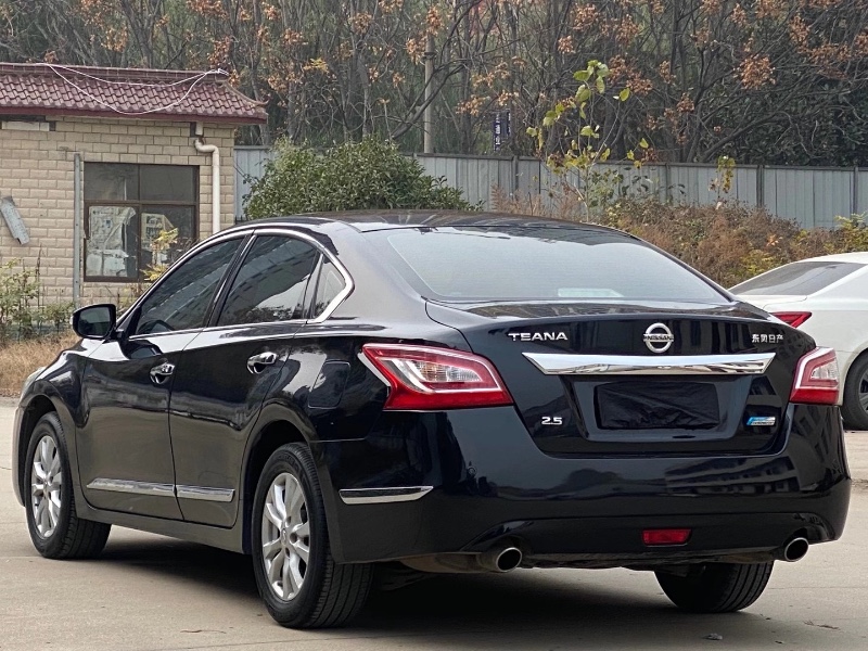 商丘14年日產天籟4