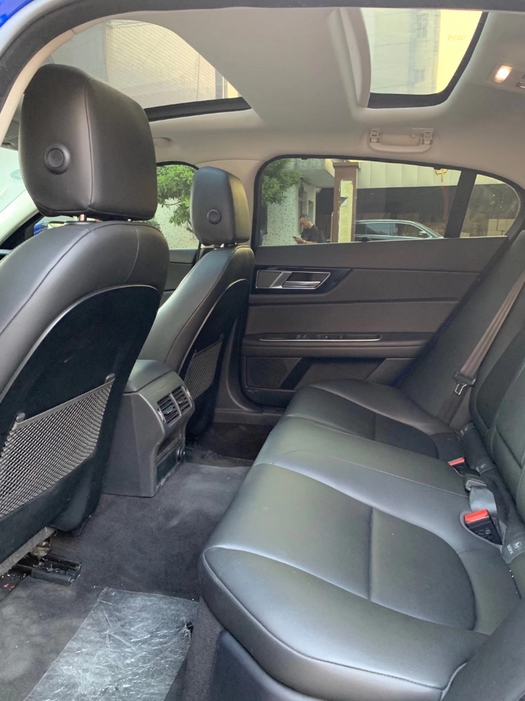 中山19年捷豹XE7