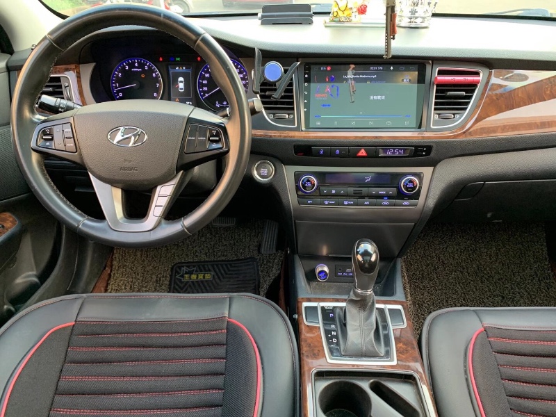 广州14年现代名图2