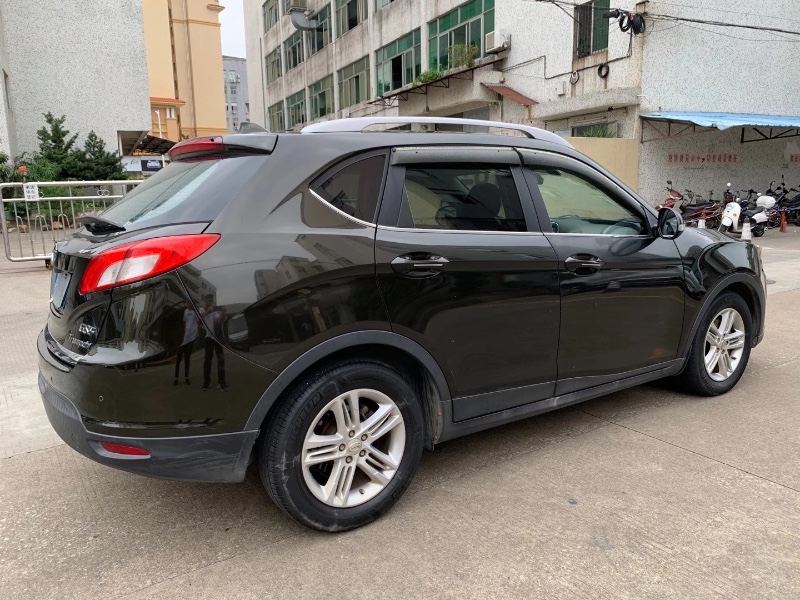 中山14年广汽传祺GS54