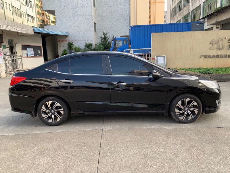 中山18年本田凌派4