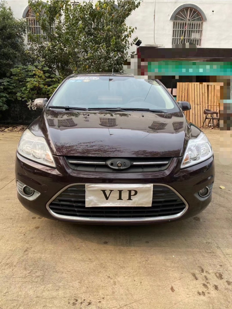 枣庄13年福特福克斯1