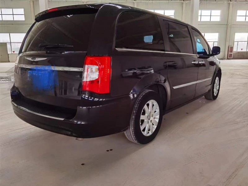 北京16年克莱斯勒大捷龙7