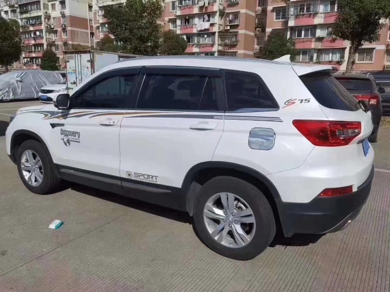 杭州19年長安汽車長安CS754