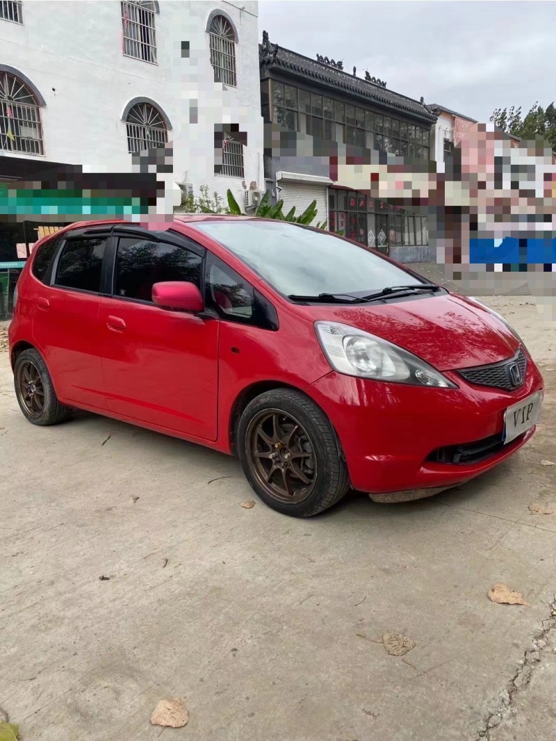 枣庄11年本田飞度3