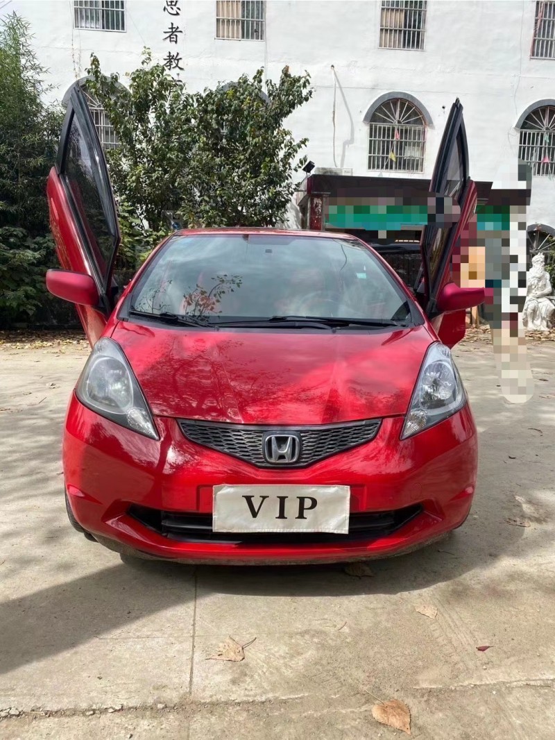 枣庄11年本田飞度9