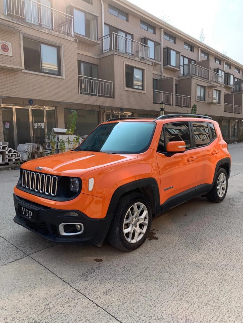 徐州18年Jeep自由侠1