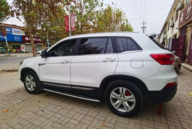 濮陽17年長安汽車長安CS759