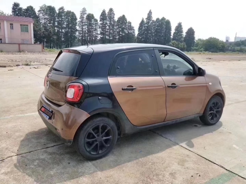 佛山16年奔驰smart3