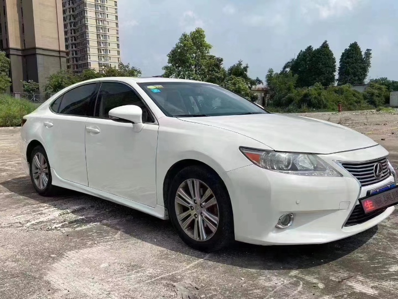 佛山13年雷克萨斯ES6