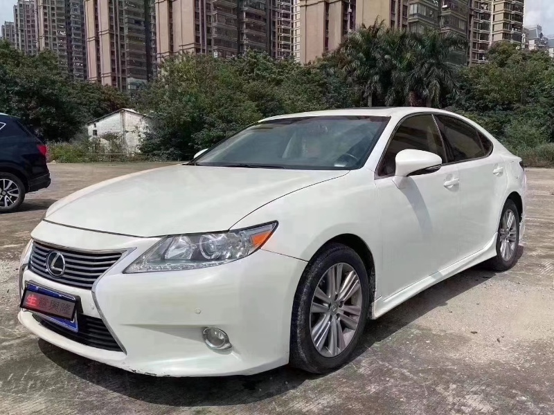 佛山13年雷克萨斯ES5