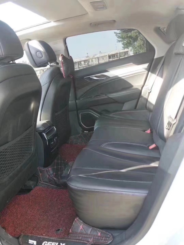 佛山18年吉利博瑞1