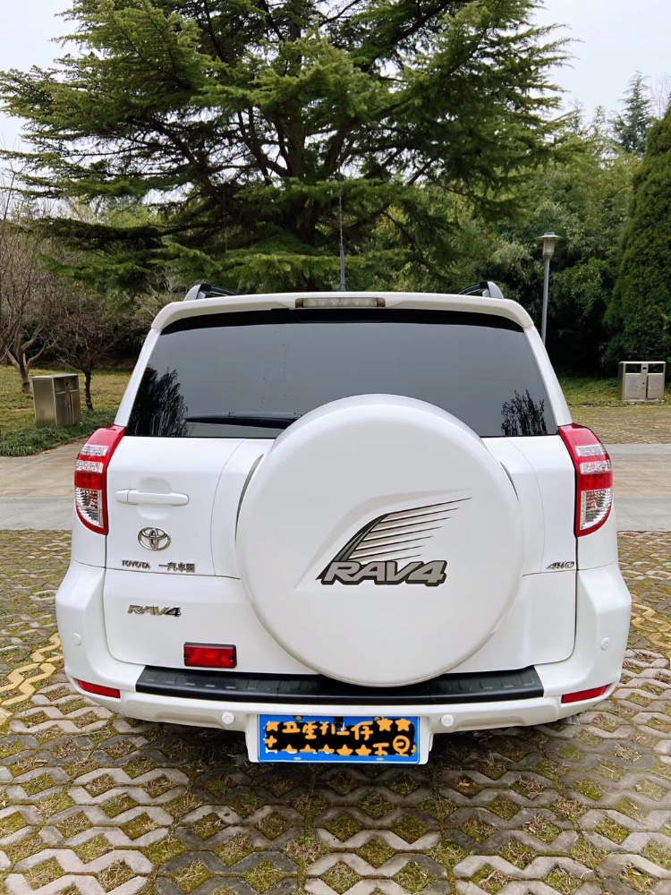 潍坊12年丰田RAV46