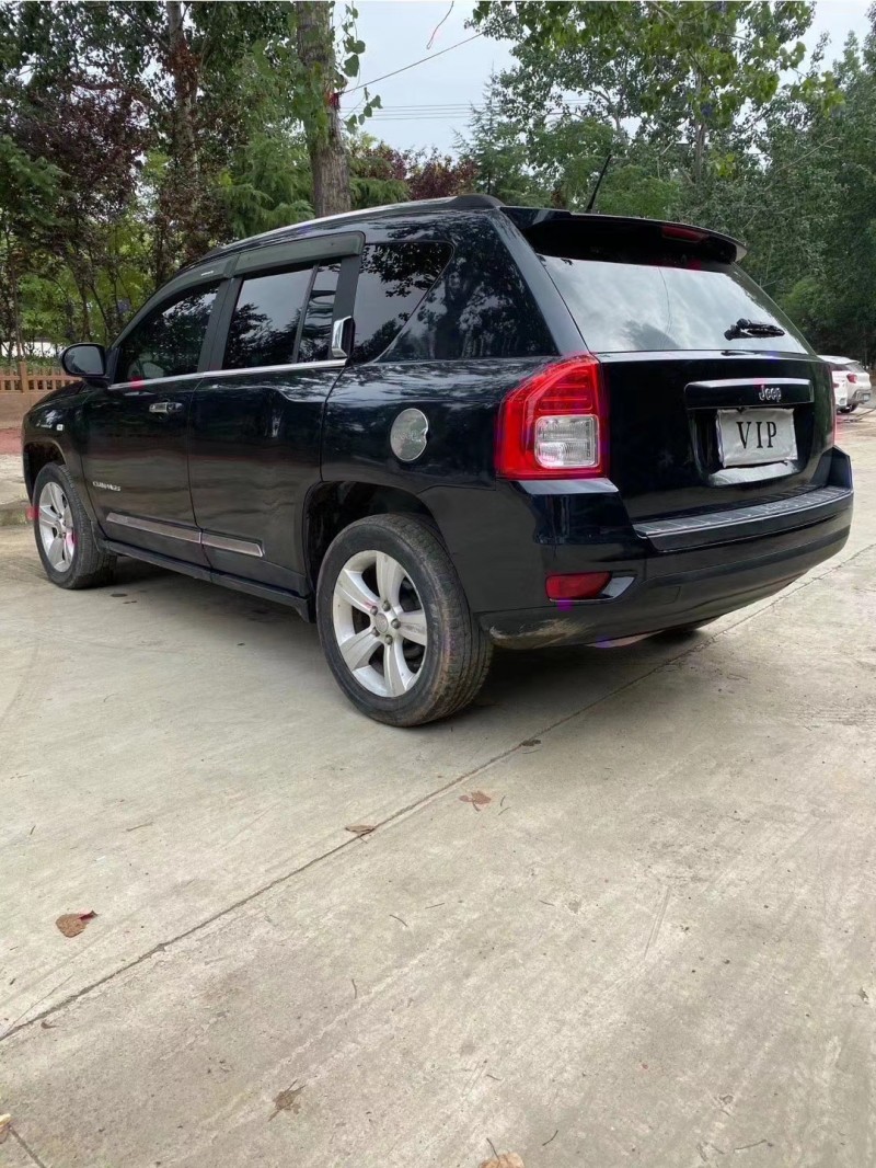 枣庄11年Jeep指南者5