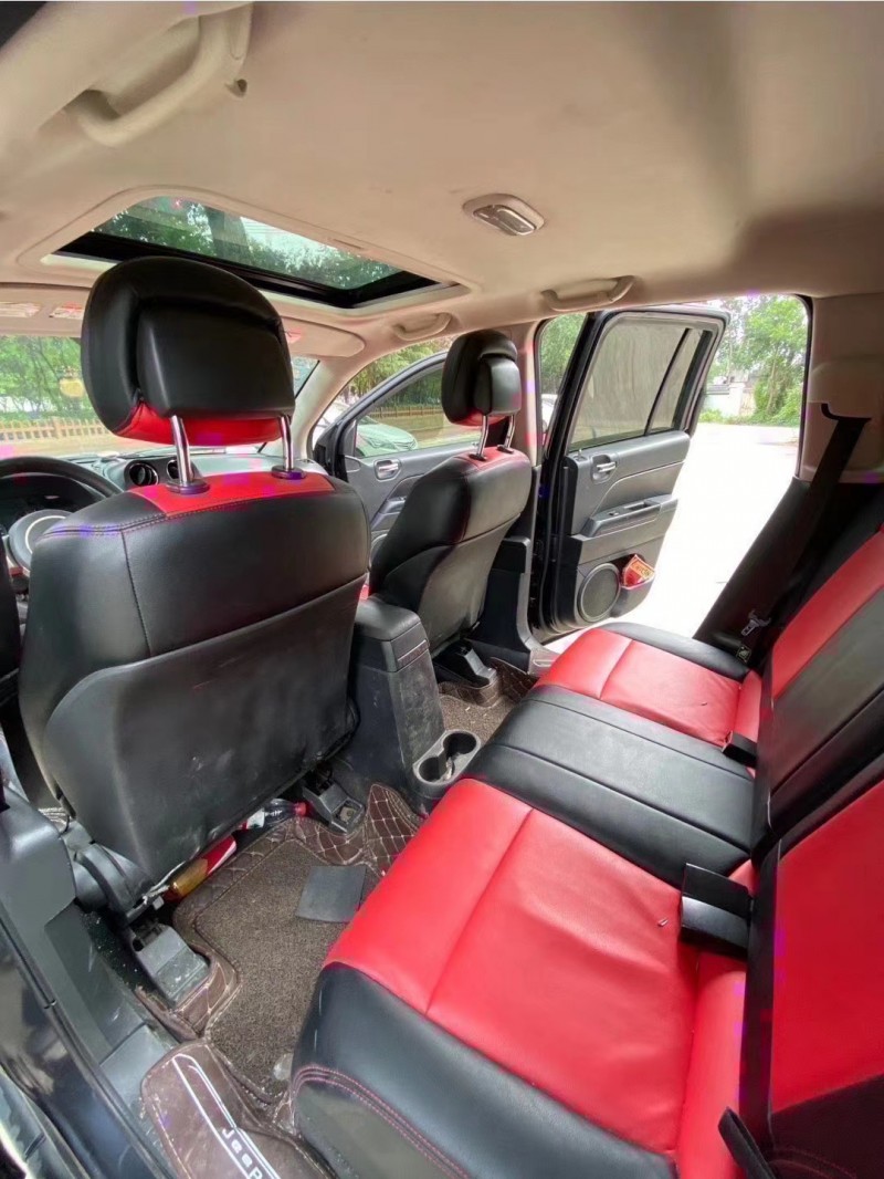 枣庄11年Jeep指南者8