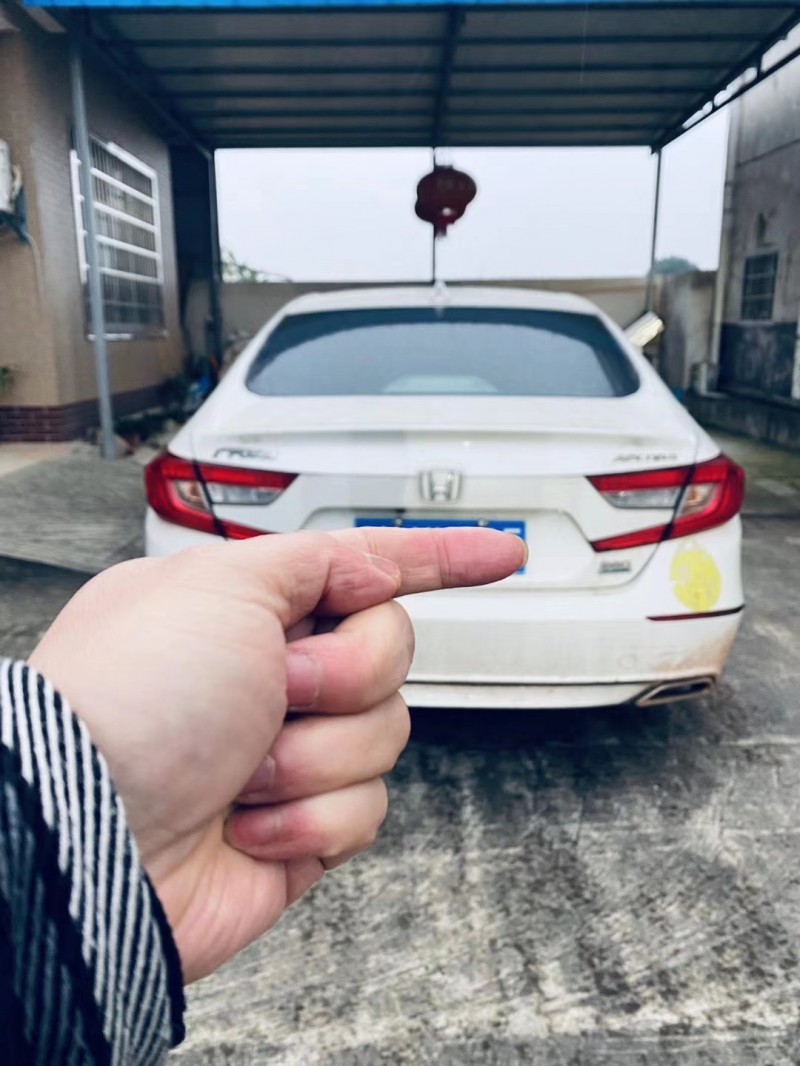 邵阳18年本田雅阁7