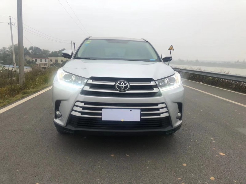 邵阳18年丰田汉兰达1