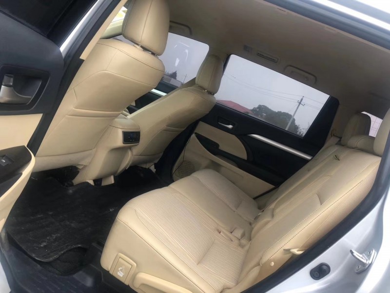 邵阳18年丰田汉兰达6