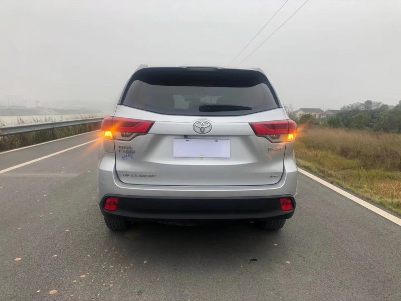 邵阳18年丰田汉兰达8