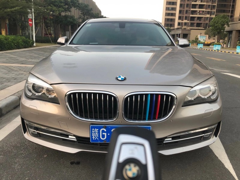 广州14年宝马7系9