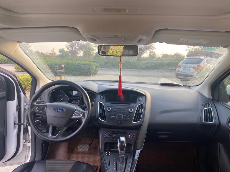 徐州16年福特福克斯1