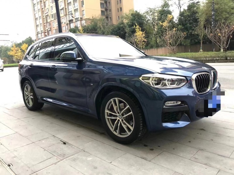 重庆19年宝马X33