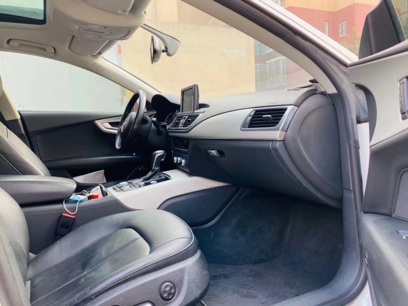 潍坊16年奥迪A77