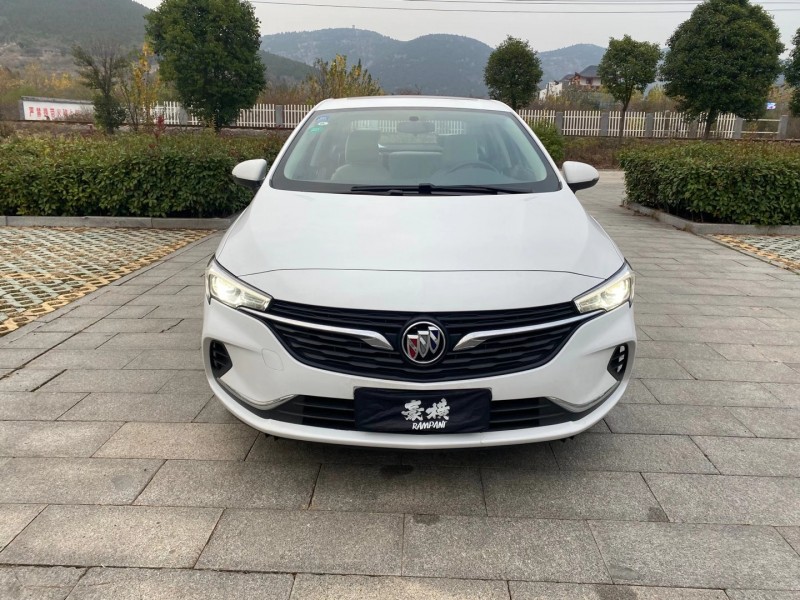 徐州20年别克威朗8