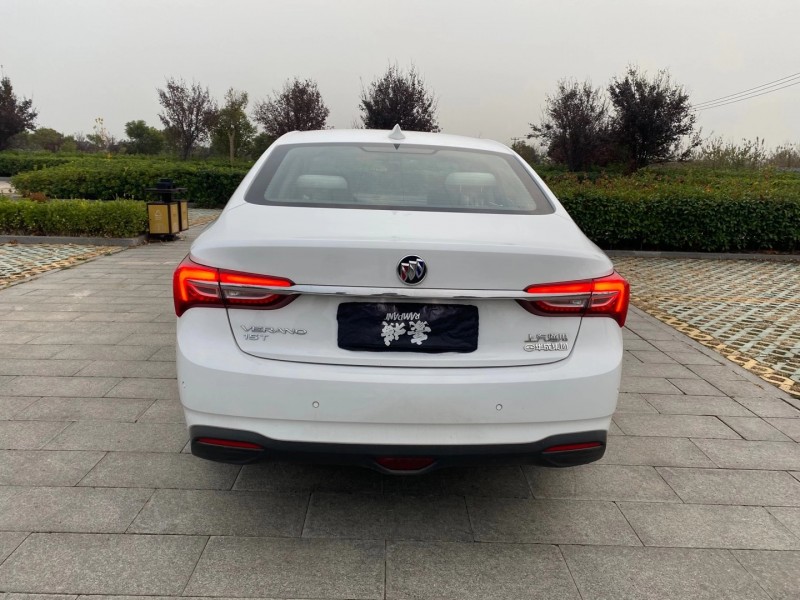 徐州20年别克威朗4