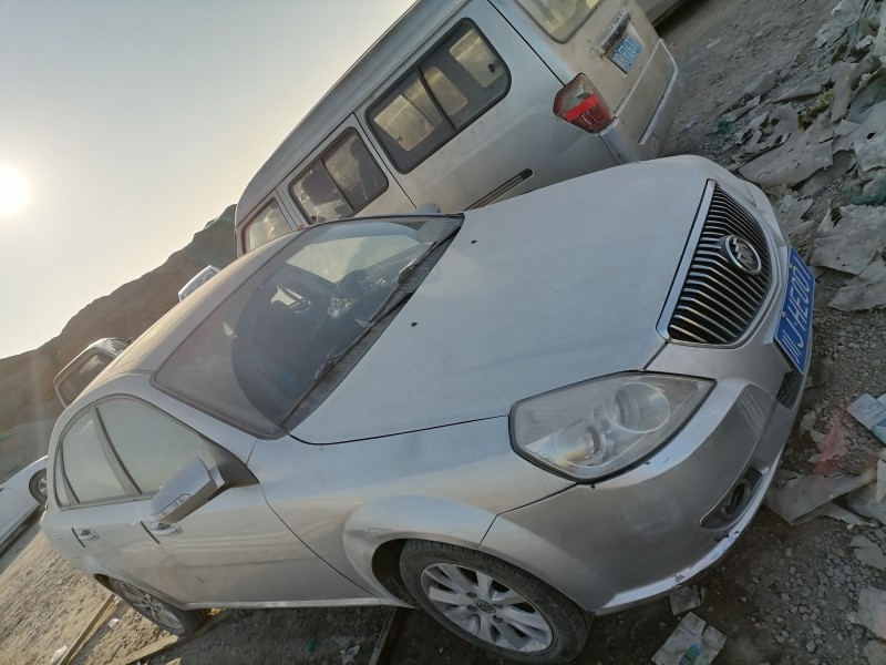 廊坊11年别克凯越5