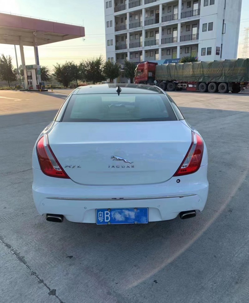 江门14年捷豹XJ2