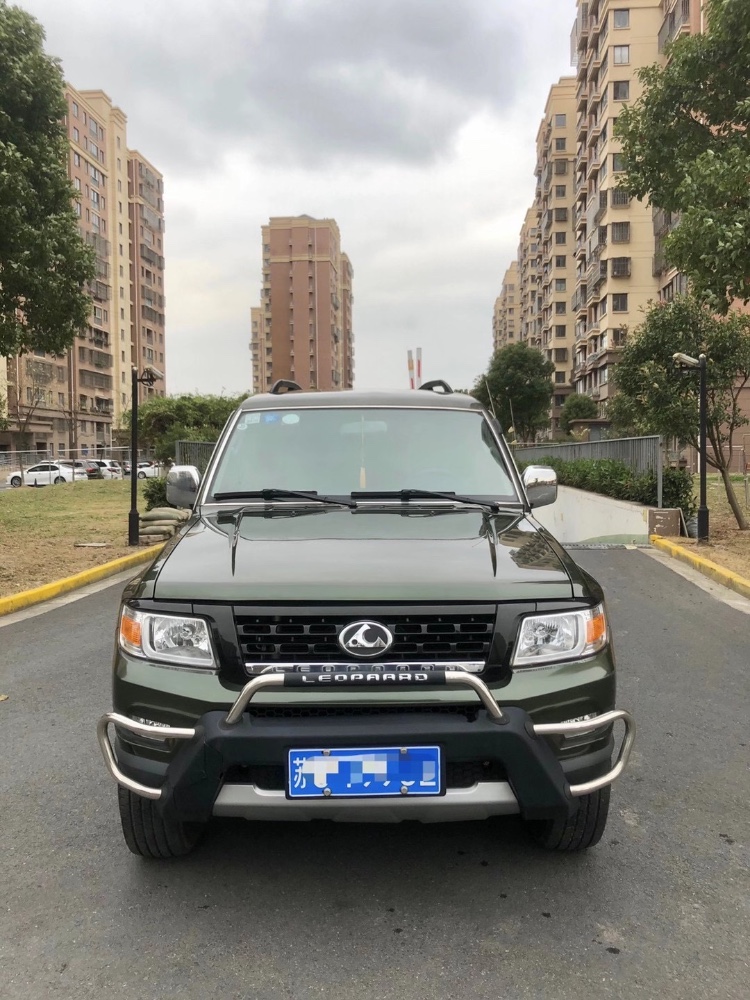 上海18年獵豹汽車Q68