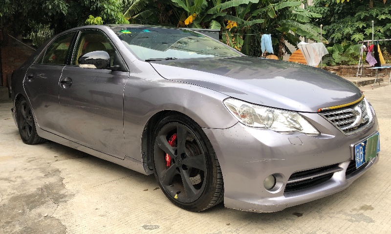 深圳13年丰田锐志7