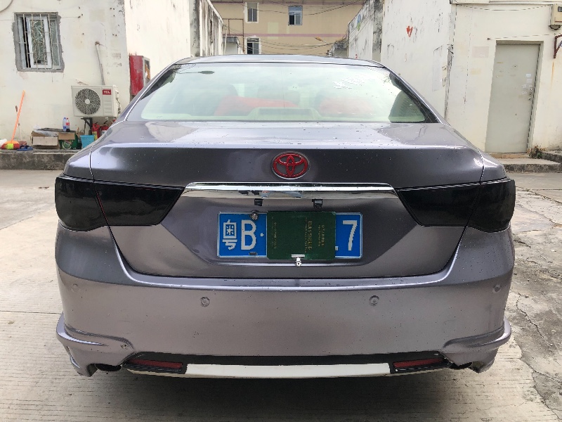 深圳13年丰田锐志1