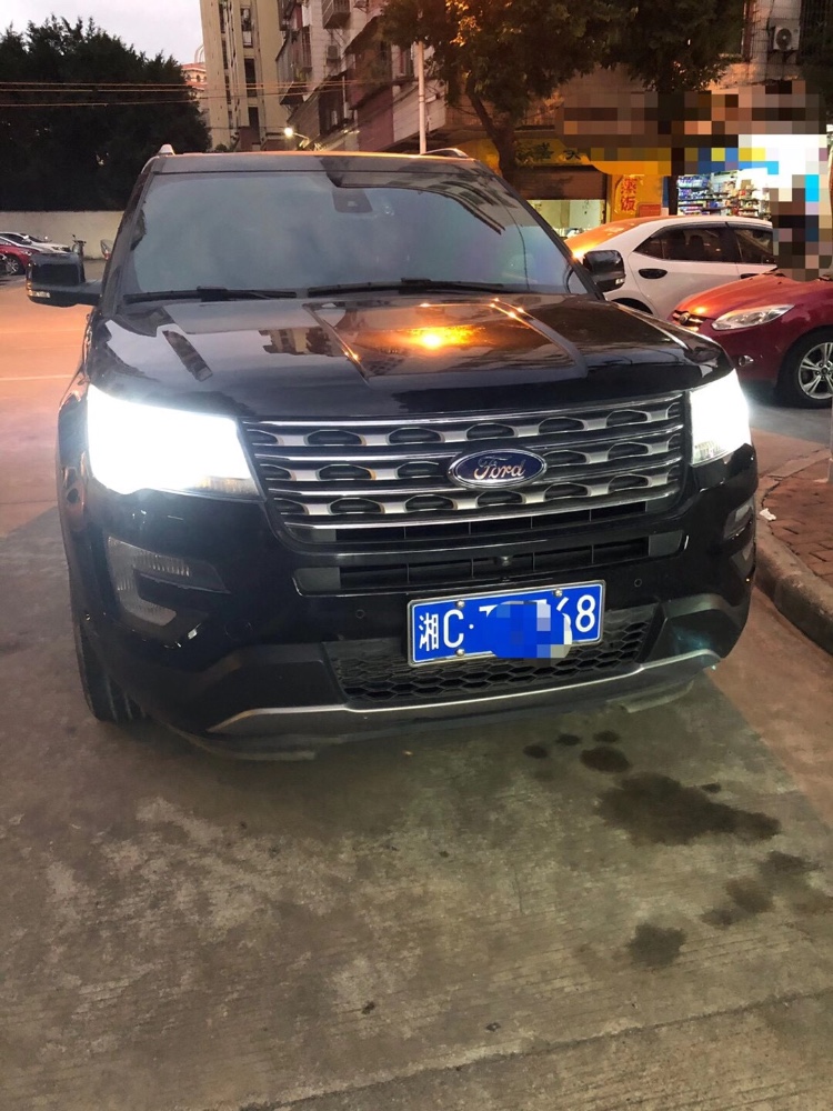 广州18年福特探险者1