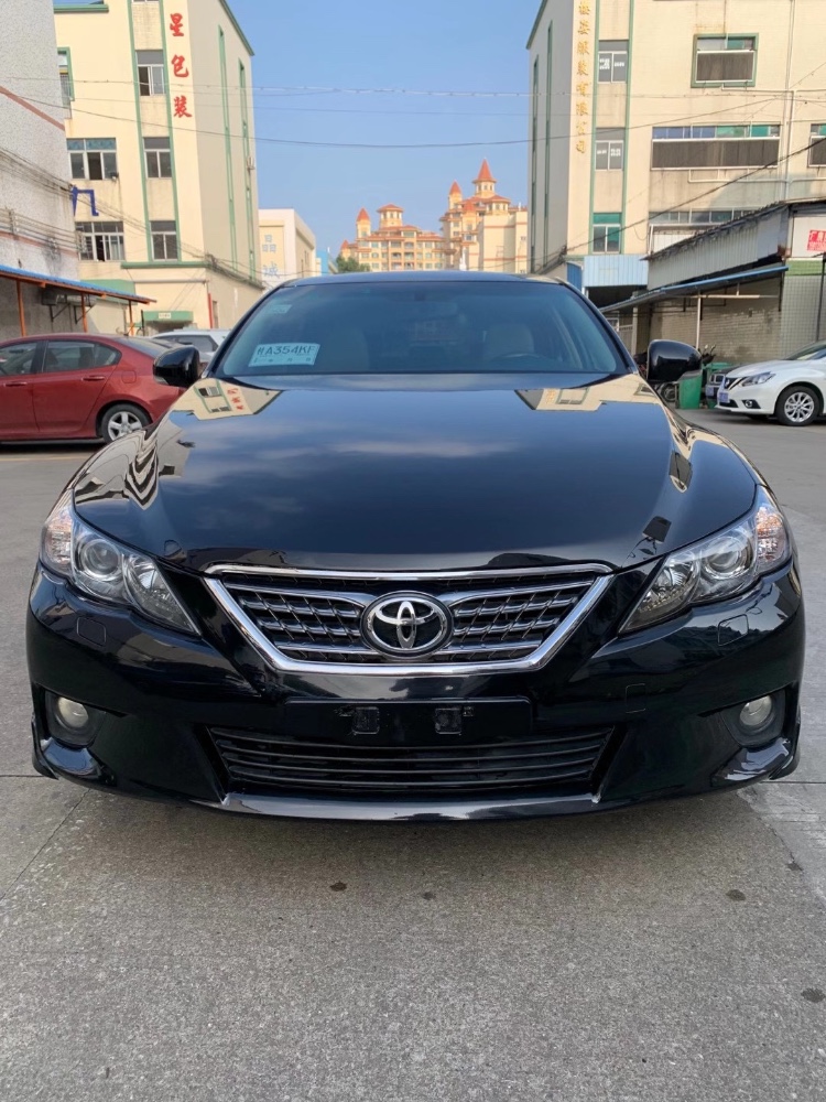 中山14年丰田锐志7