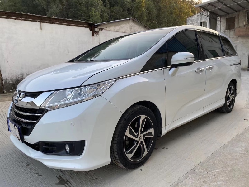 江门17年本田奥德赛3