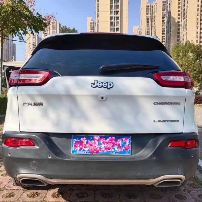 長沙17年Jeep自由光6