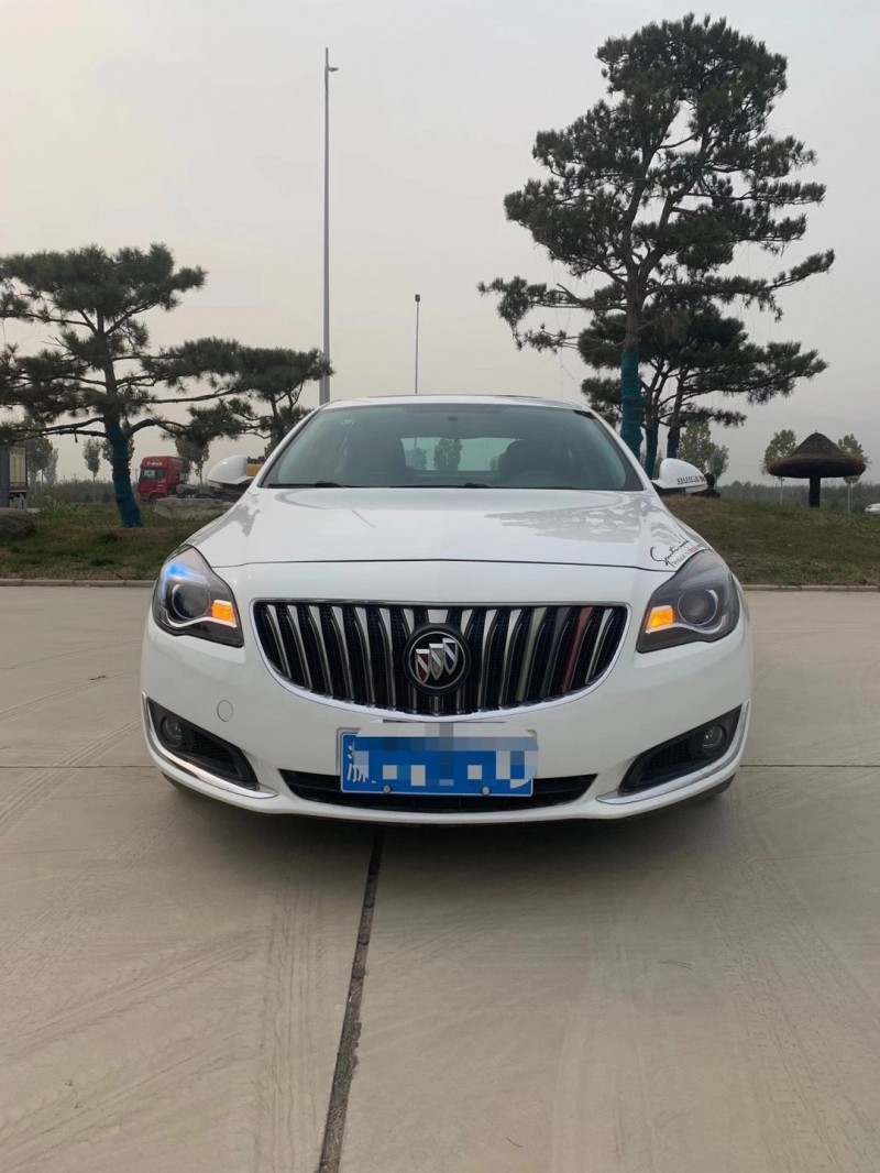 保定17年别克君威1