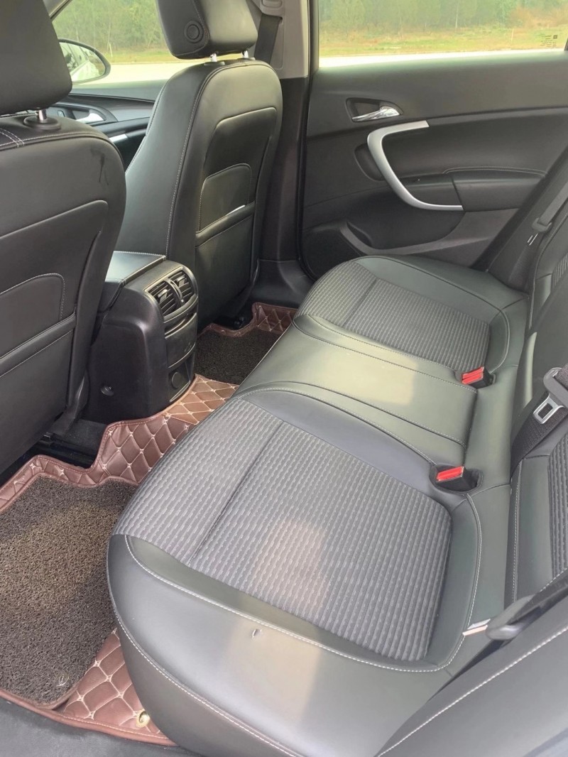 保定17年别克君威8