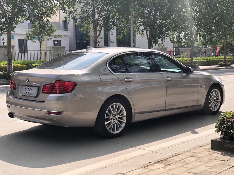 中山15年宝马5系6