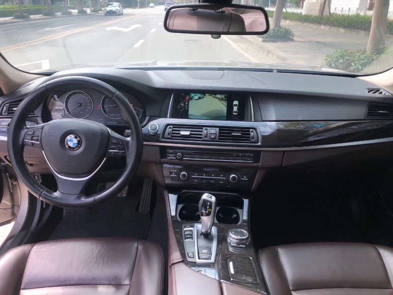 中山15年宝马5系1