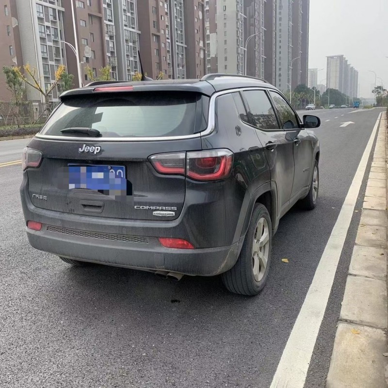 淮南18年Jeep指南者9