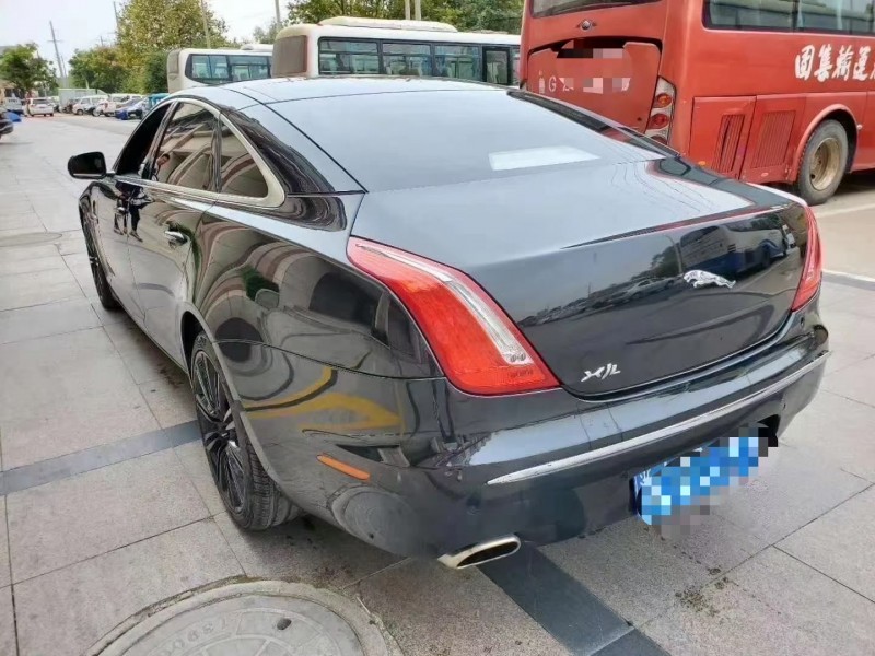 济南11年捷豹XJ6